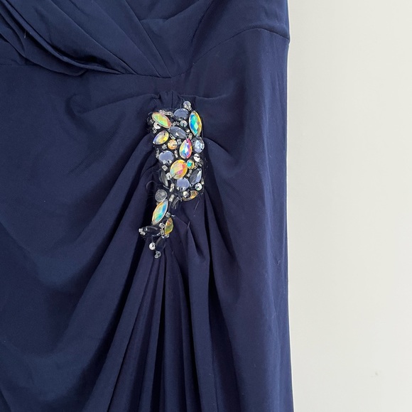 Gala Dress - Picture 4 of 4